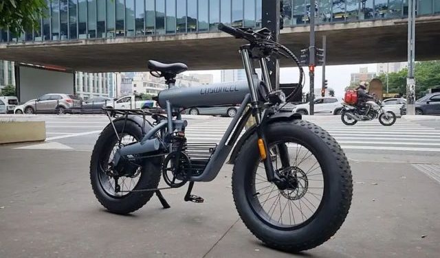 A Fat Bike Coswheel T20 é vendida no Brasil por R$ 11.691 à vista