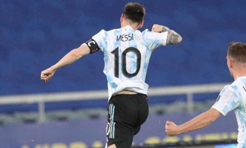 Jogador argentino venceu, pela 7ª vez em sua carreira, o Bola de Ouro