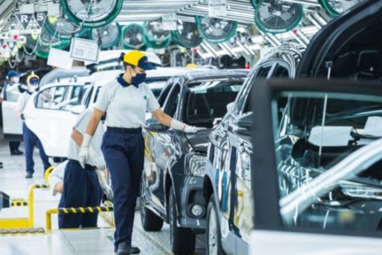 A paralisação nas fábricas afetará a produção de cerca de 20.000 veículos