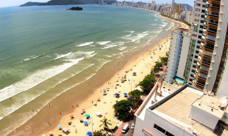 O Estado de Santa Catarina tem o maior número de lugares no ranking, sendo que das 22 praias, 12 são catarinenses