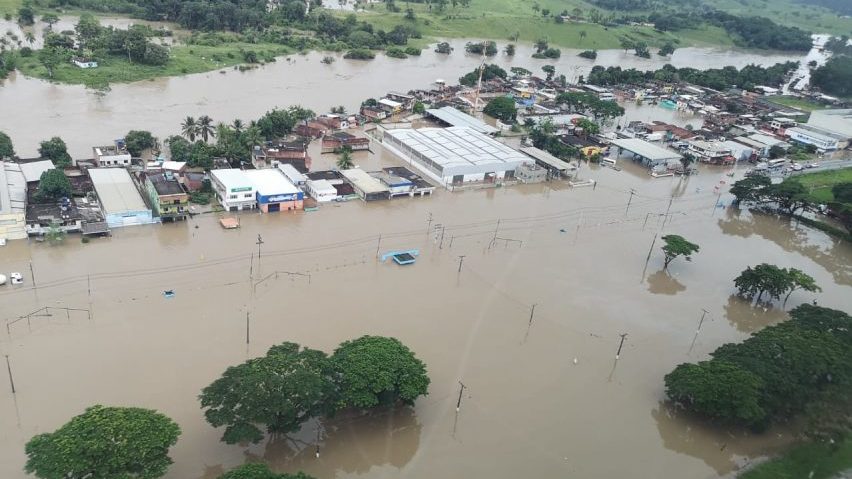 Chuvas castigaram Bahia e Minas Gerais neste início de ano