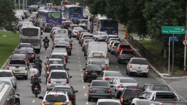 Rodízio de carros em São Paulo será retomado na quinta-feira (3)