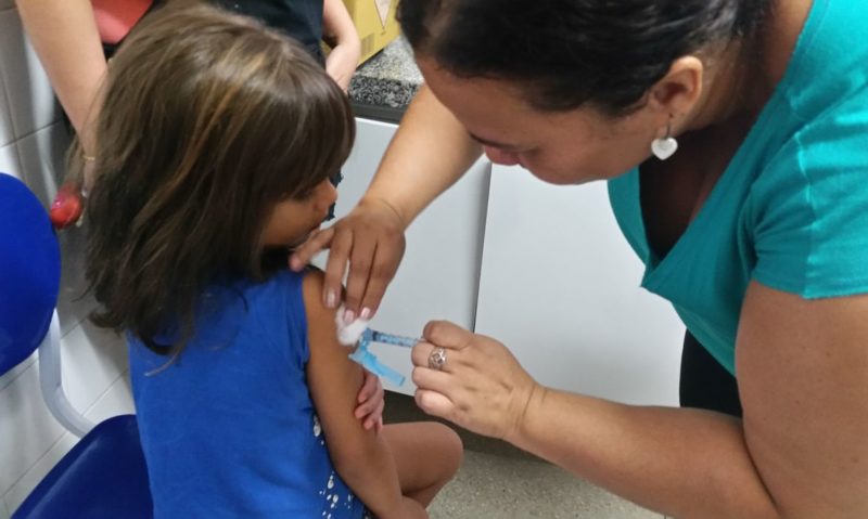 Governo desistiu de exigir receita médica à vacinação de crianças