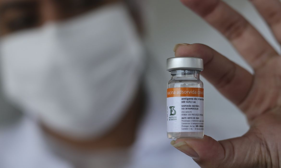 O Ministério da Saúde não fez mais compras da vacina