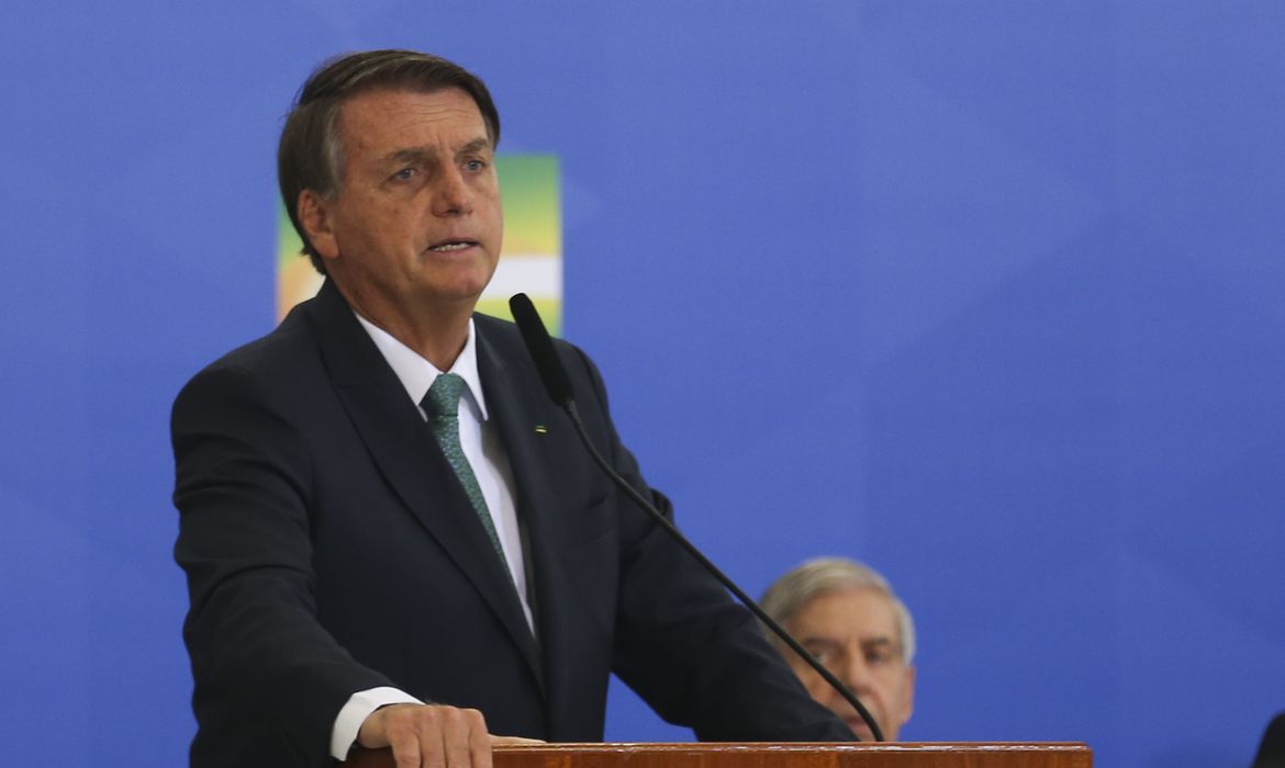 Bolsonaro foi homenageado com cidadania honorária em cidade italiana em novembro de 2021