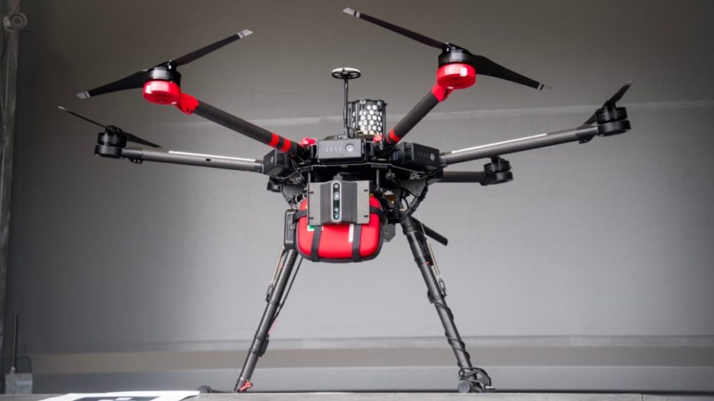 Levou pouco mais de três minutos para um drone, baseado em Askim, ser despachado e chegar com um desfibrilador externo automático