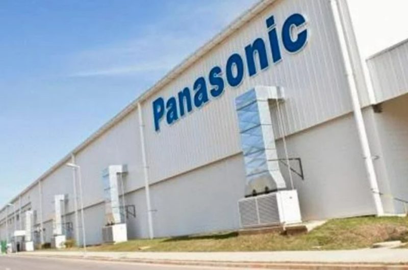 A Panasonic apresentou a bateria no formato 4680 (46 milímetros de largura por 80 milímetros de altura) em outubro