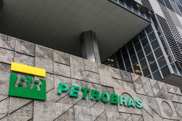 A inscrição do concurso da Petrobras possui uma taxa de R$ 79,83 e deve ser feita através do site do Cebraspe