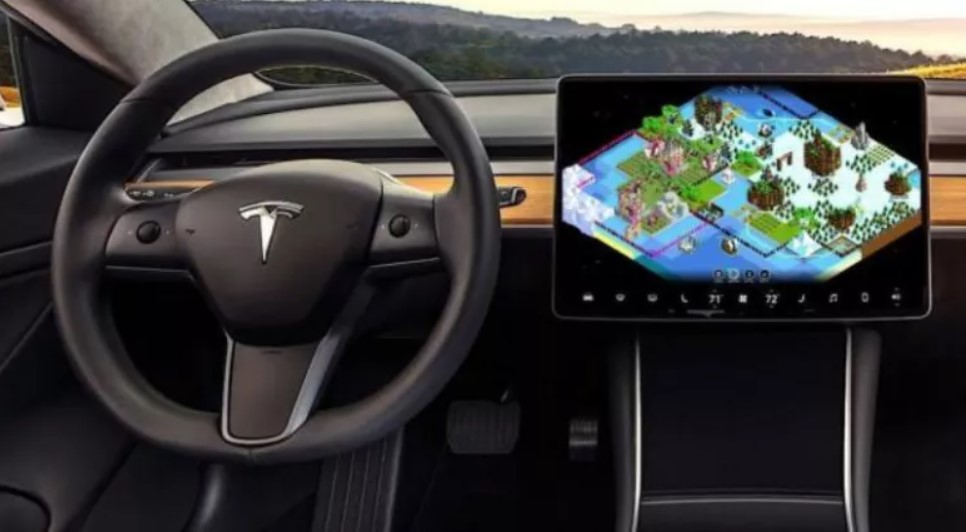 O sistema Full Self-Driving é das funcionalidades mais esperadas dos automóveis elétricos da Tesla, permitindo que estes tenham ações automáticas