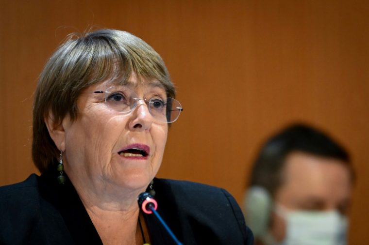 A Alta Comissária da ONU para os Direitos Humanos, Michelle Bachelet, discursa na reunião anual do Conselho de Direitos Humanos das Nações Unidas