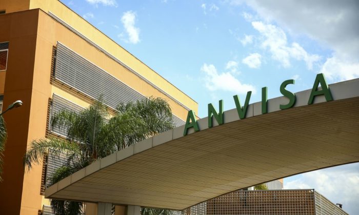 Anvisa tem 30 dias para autorizar antiviral da Pfizer contra a Covid-19