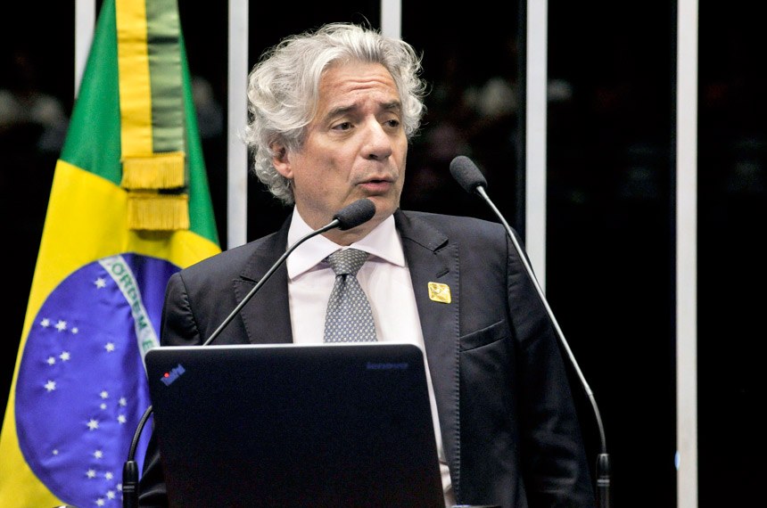 Consultor Adriano Pires irá substituir o general Joaquim Silva e Luna na Petrobras