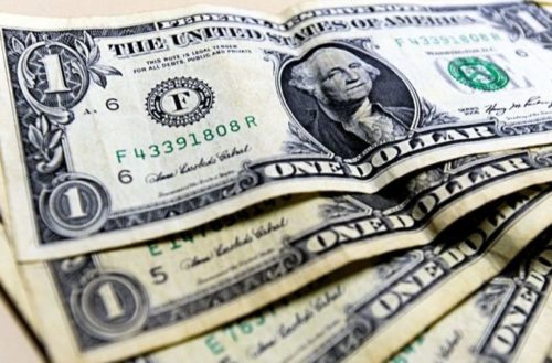 Dólar emenda uma sequência de cinco pregões consecutivos de queda