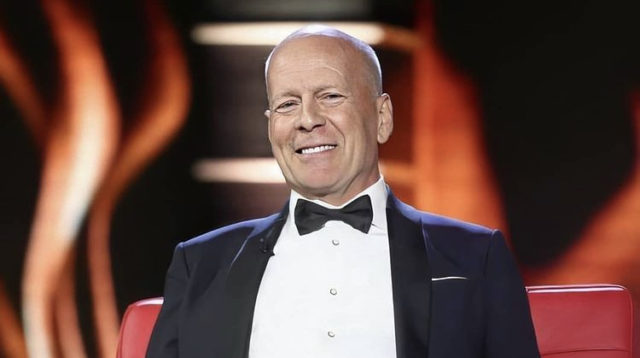 Bruce Willis foi diagnosticado com afasia, distúrbio de linguagem
