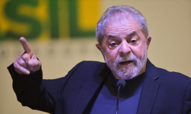 Lula na frente em todas as pesquisas