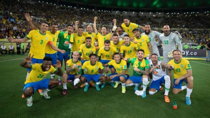 É a primeira vez, desde 2017, que a seleção brasileira lidera o ranking da FIFA
