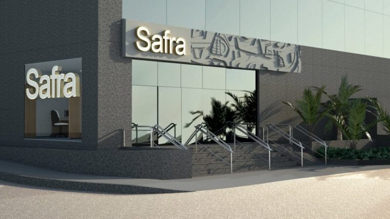 “O Banco Safra tinha indicações do movimento desses quadros e já providenciou as substituições”, afirmou o banco em nota