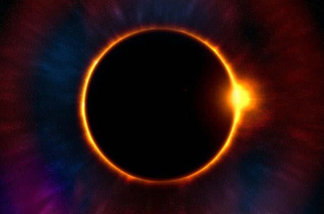 Os eclipses acontecem de quatro a cinco vezes ao ano e são eventos que, quando vistos pela astrologia, influenciam energeticamente