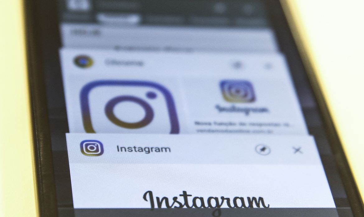 Usuários estão enfrentando dificuldades para acessar o aplicativo do Instagram nesta segunda-feira (16)