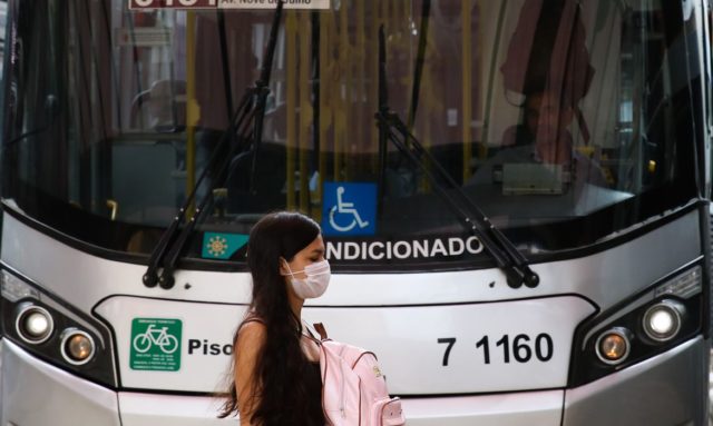 Mobilização de motoristas gera atrasos de ônibus na capital paulista