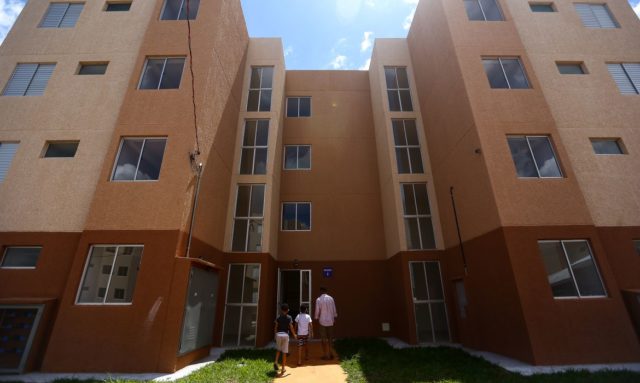 Aluguel residencial cai 0,31% em junho, após alta de 0,59% em maio, afirma FGV