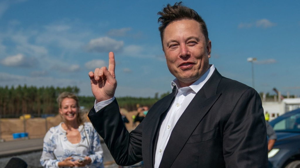 Segundo o próprio próprios Elon Musk, ele taria dado um passo de gigante ao descarregar o seu cérebro para a cloud.