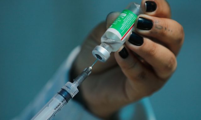 4ª dose da vacina da covid: SP começa a imunizar quem tem mais de 30 anos