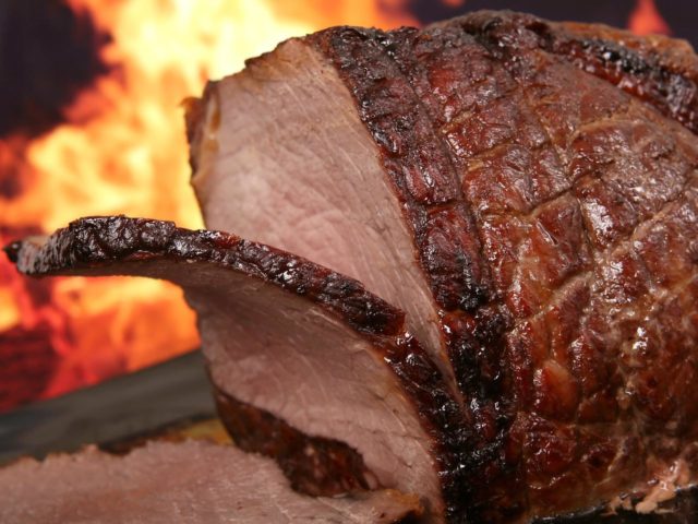 Consumo de carne vermelha aumenta risco de doenças cardiovasculares em 22%