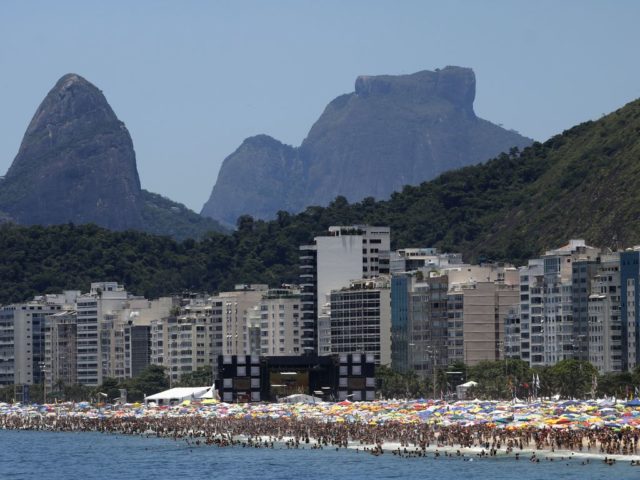 Eduardo Paes contraria Bolsonaro e confirma 7 de Setembro longe de Copacabana