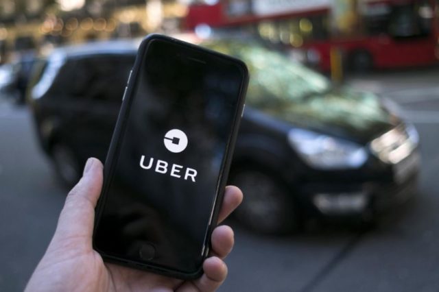 Justiça decide que Uber deve efetivar a contratação formal de todos os motoristas vinculados ao aplicativo