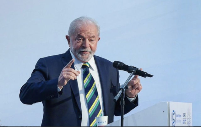 "Já privatizaram quase tudo, mas vai acabar", disse Lula