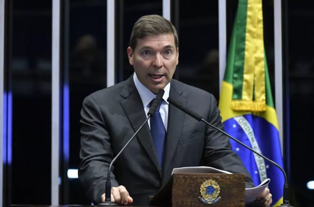 Josué Gomes reage à oposição que tenta tirá-lo da presidência da Fiesp