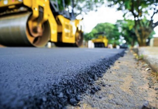 A qualidade do asfalto é importante para o funcionamento e segurança das estradas, mas que só costuma chamar a nossa atenção quando surge algum problema.