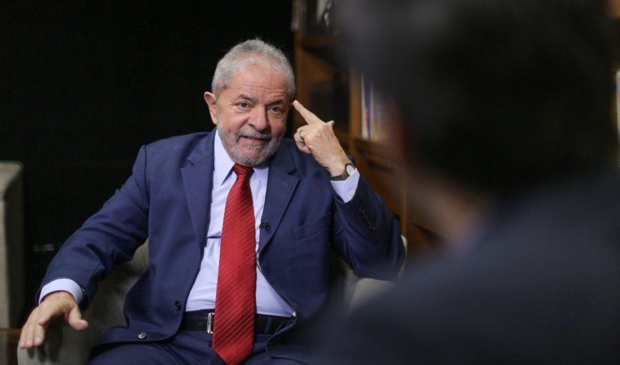 Economistas lançam manifesto em apoio às críticas de Lula à política do BC