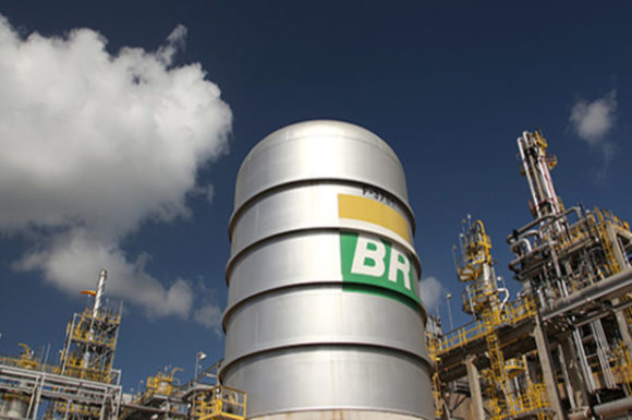 Conselho da Petrobras mantém venda de ativos