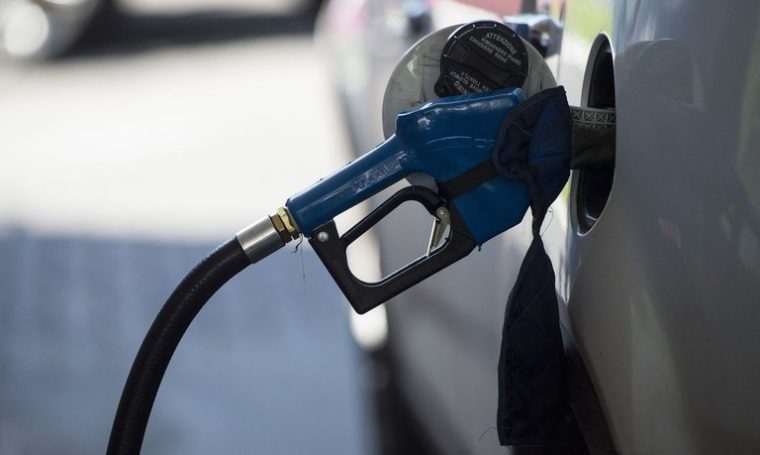 O preço médio do litro da gasolina recuou para R$ 5,49, uma queda de 0,5% em relação ao preço registrado na semana de 30 de abril a 6 de maio.