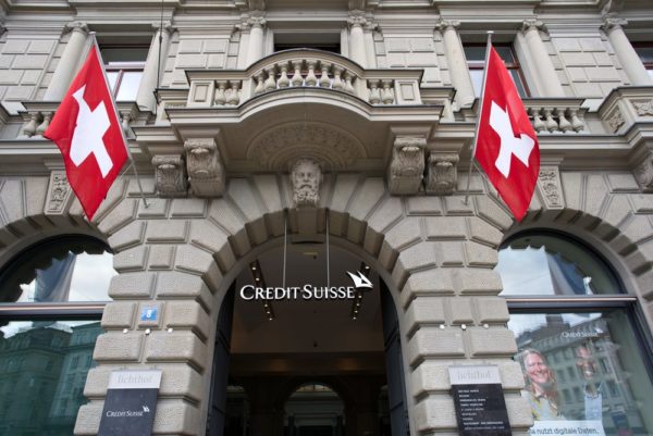 Acordo UBS e Credit Suisse