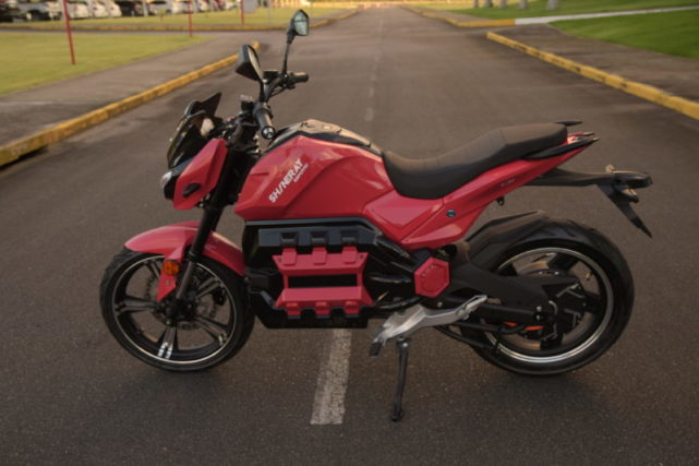 Shineray SHE S e Voltz EVS: quais as diferenças entre as motos elétricas  urbanas? - MOTOO