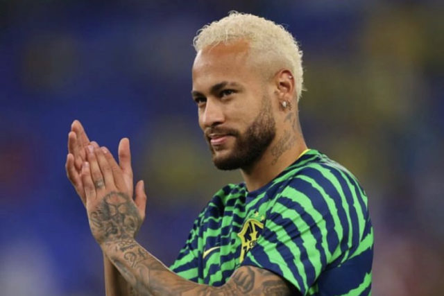 Neymar segue como atacante mais caro do futebol e único brasileiro
