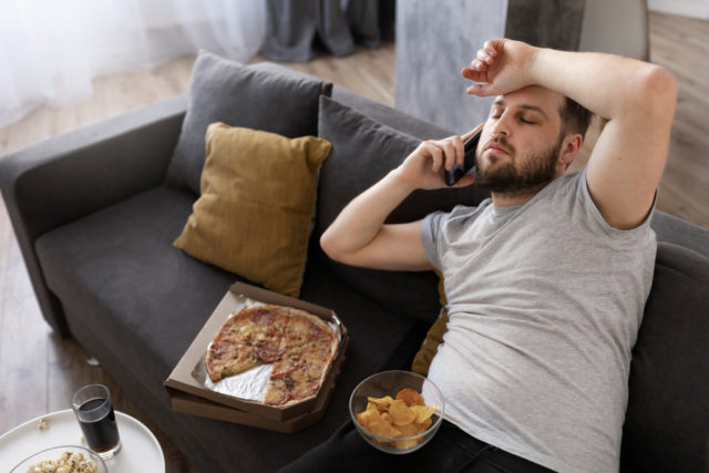 O estudo apontou que as taxas de depressão são 80% maiores em pessoas cujas dietas incluem grandes quantidades de alimentos ultraprocessados.