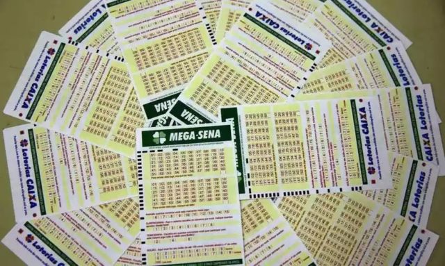 Mega-Sena deste sábado deve pagar prêmio de R$ 32 milhões
