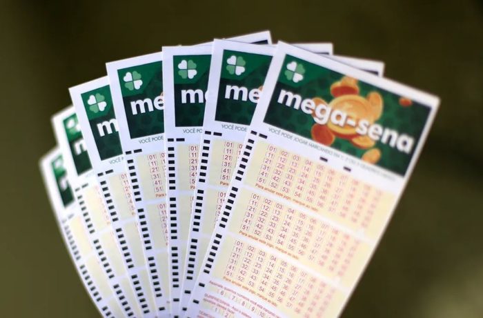 Mega-Sena sorteia prêmio de R$ 54 milhões