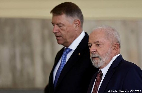 Após críticas, Lula condena violação do território da Ucrânia