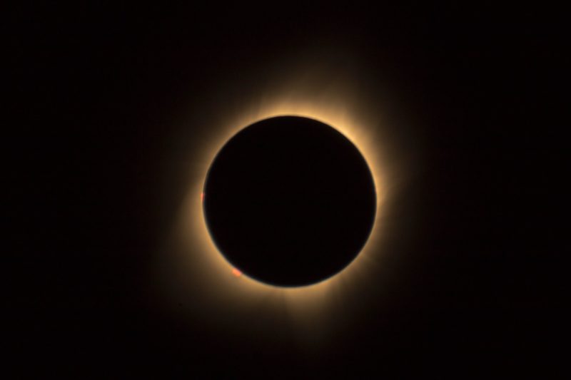 Imagem de um eclipse