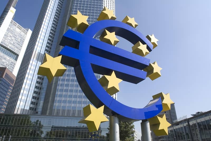 Levará anos para atingirmos a meta de inflação, diz economista-chefe do BCE