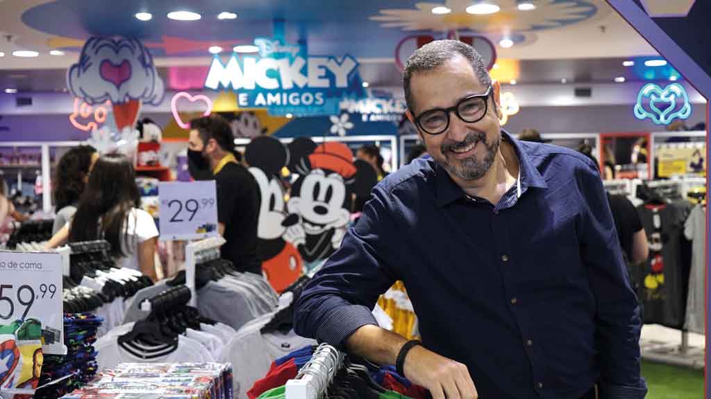 Com ajuda dos produtos do universo Disney, Pernambucanas, presidida por Sergio Borriello, cumpre a missão de construir marca de pai para filho (Crédito: Divulgação)