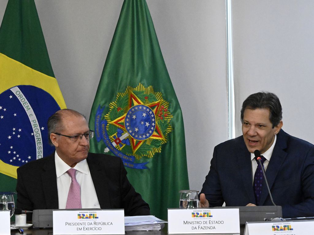 Vice-presidente, Geraldo Alckmin, e o ministro da Fazenda, Fernando Haddad
