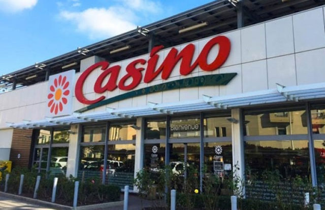 Casino fecha acordo preliminar com consórcio liderado por Kretinsky; em Paris, ação tomba 7,5%