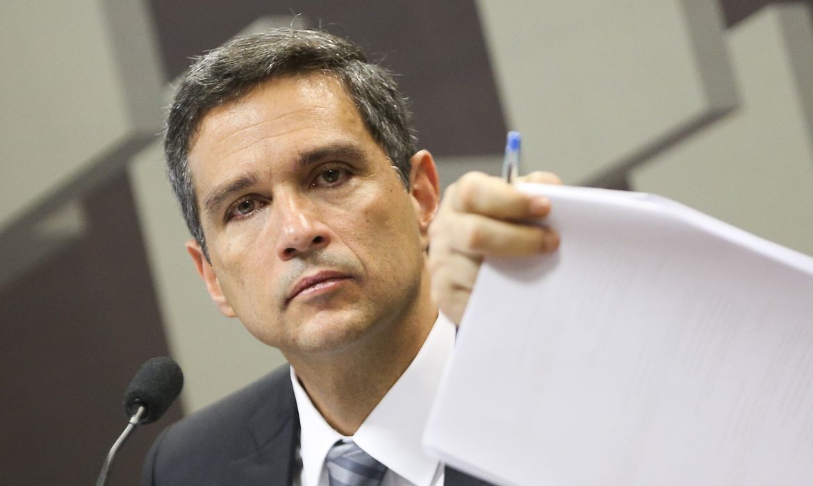 Inflação no Brasil surpreende um pouco positivamente na parte qualitativa, diz presidente do BC
