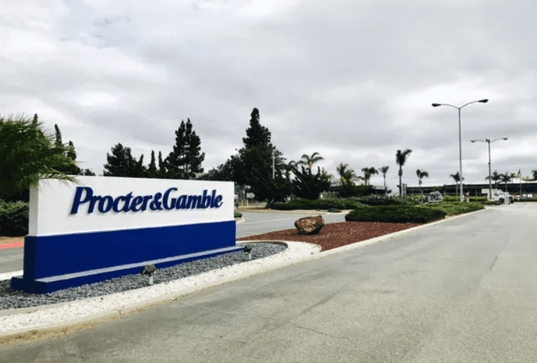 Procter & Gamble supera expectativas de lucro e receita